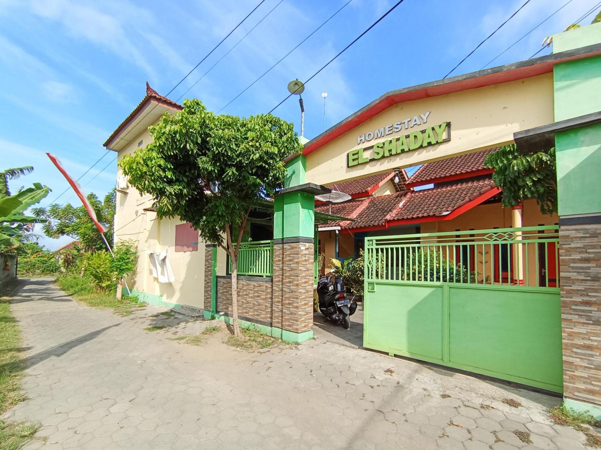 Reddoorz At El Shaday Homestay Banyuwangi Banyuwangi  Exterior photo